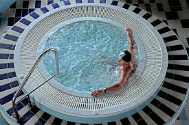 above ground pool